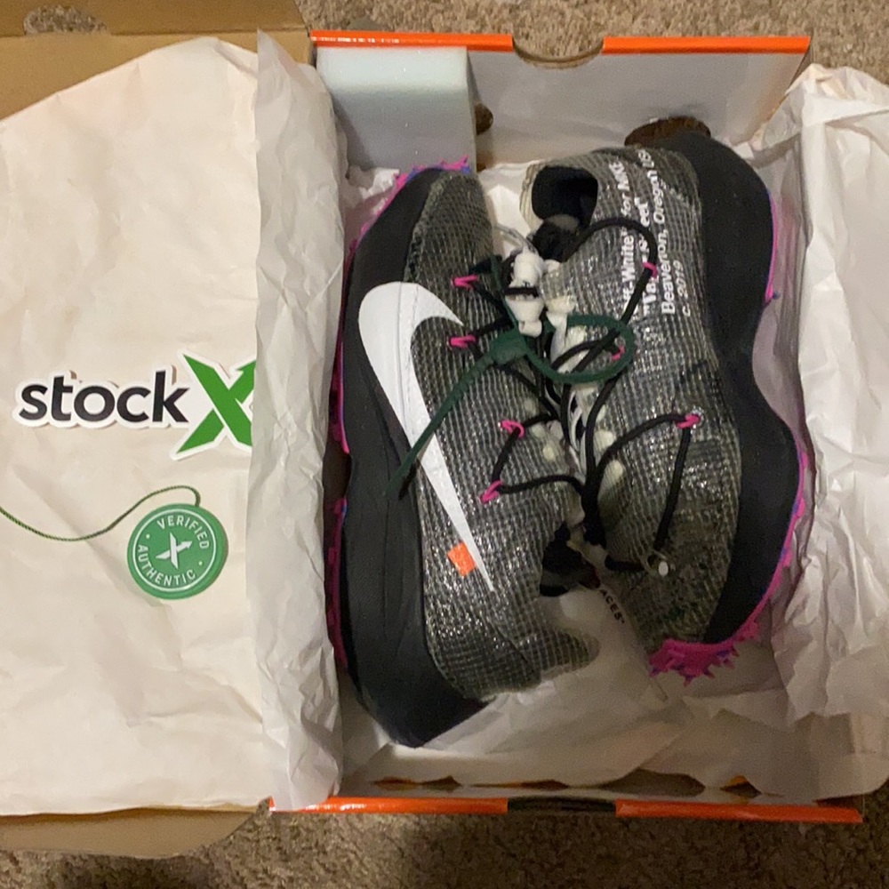 Off White Vapor Street
